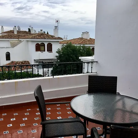 Macdonald Villacana Apartment