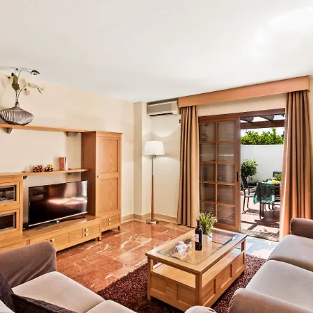 Macdonald Villacana Apartment