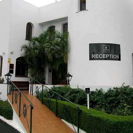 Apartment Macdonald Villacana *